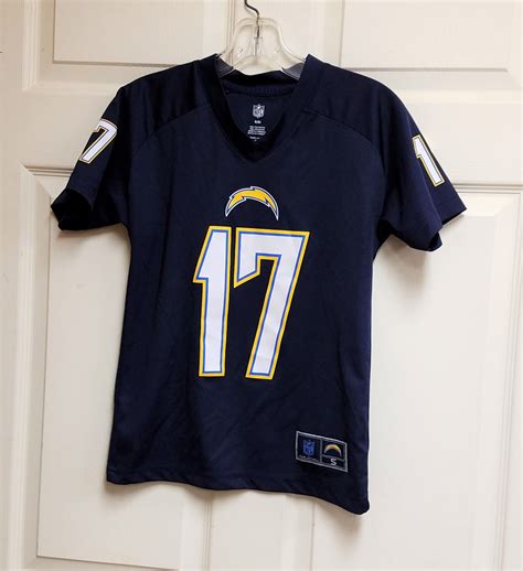 chargers football clothing